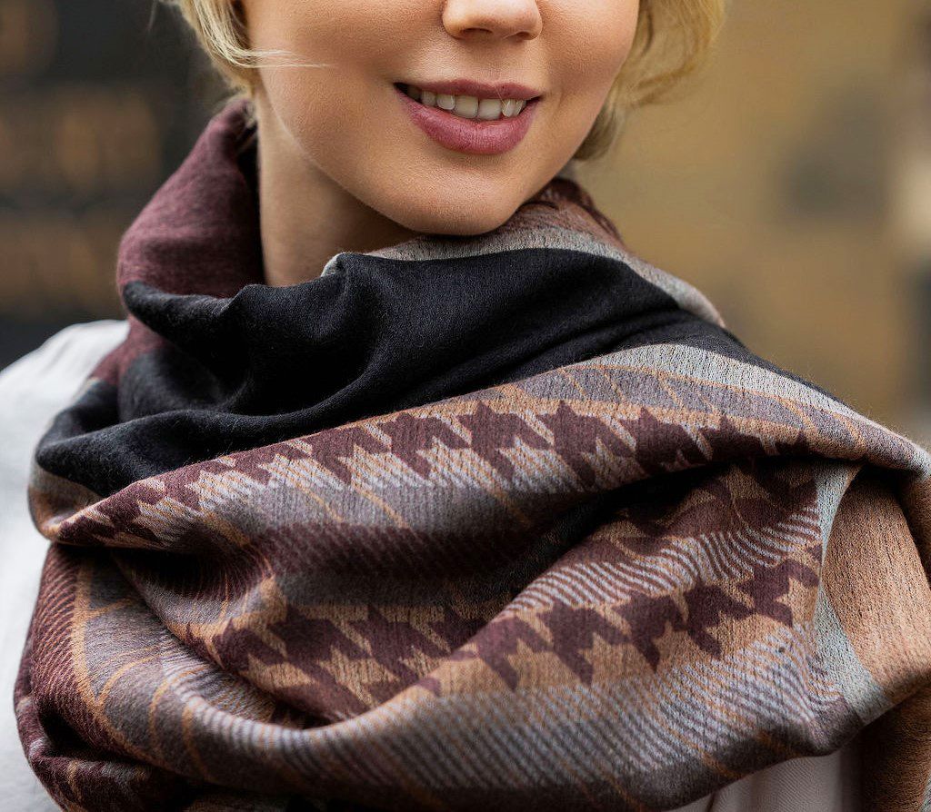 Agnes Maze Wool Scarf