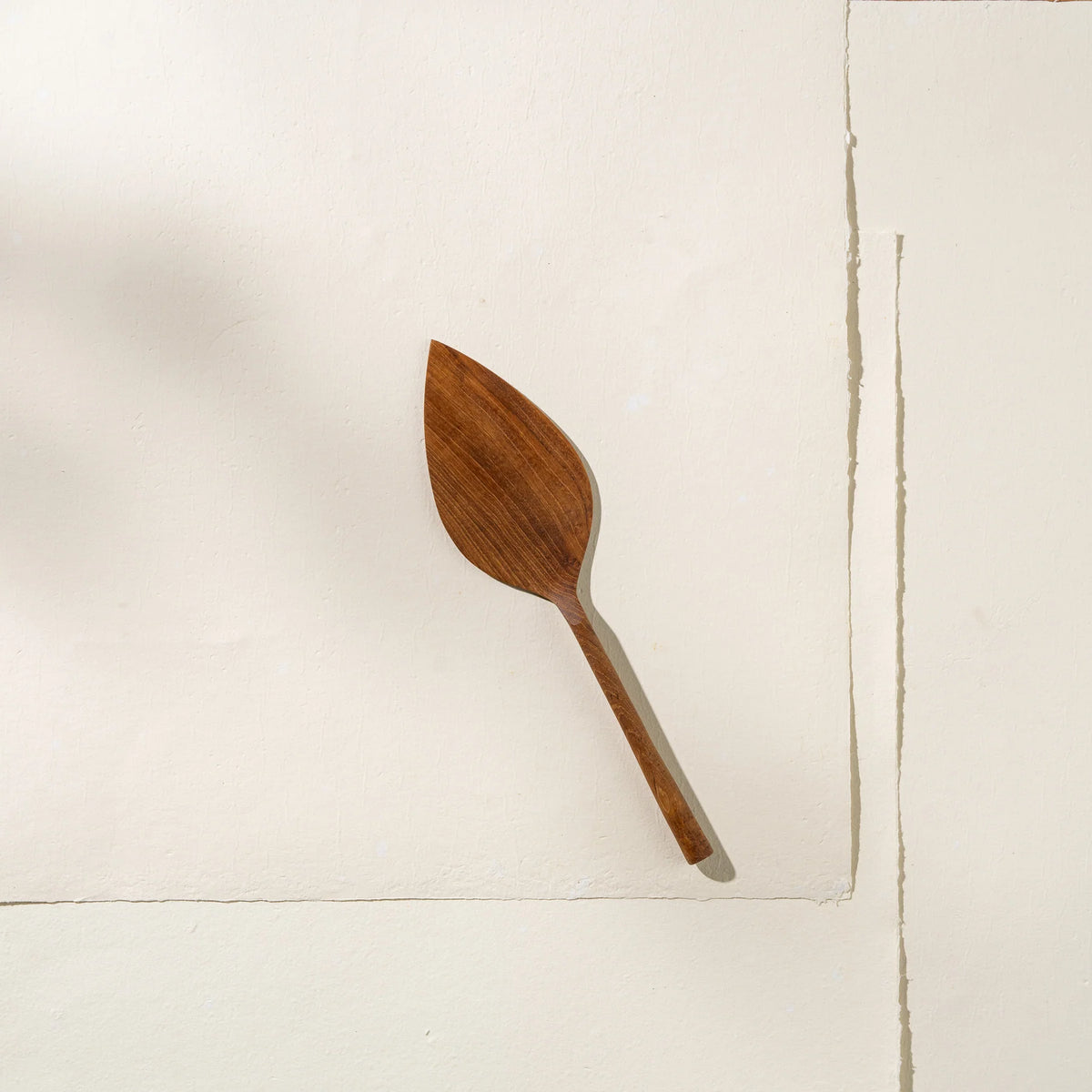 Teak Cake Server