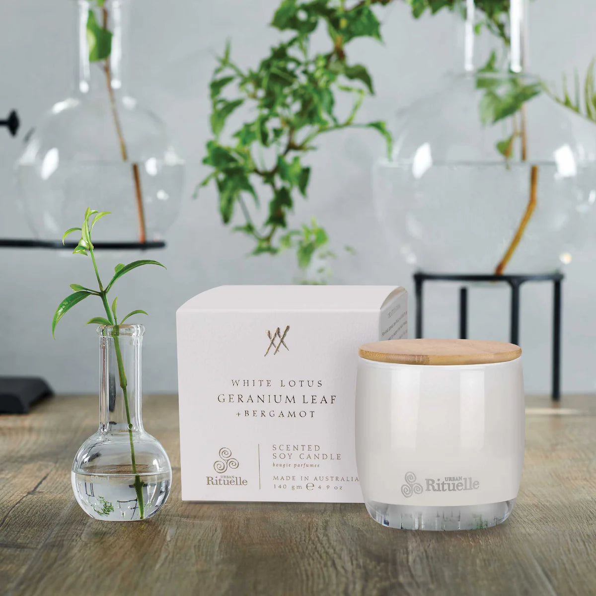 White Lotus, Geranium Leaf, Bergamot Soy Candle 140gm