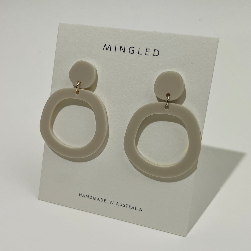 Alexa Dangle Earrings