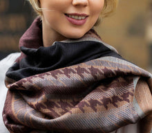 Agnes Maze Wool Scarf
