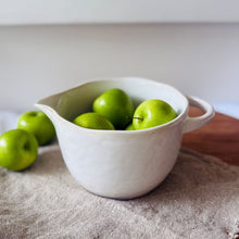 Alba Pouring Bowl