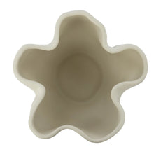 Fluid Vase