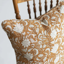 Briar Cushion Amber