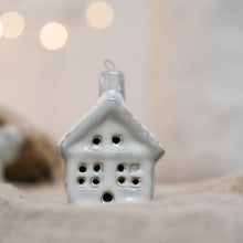 Ceramic Hanging House Whitewash
