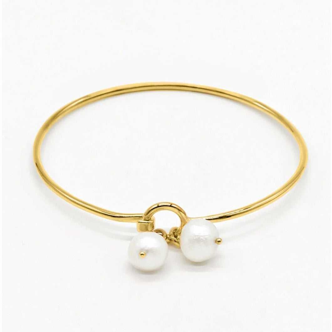 Classic Pearl Bracelet