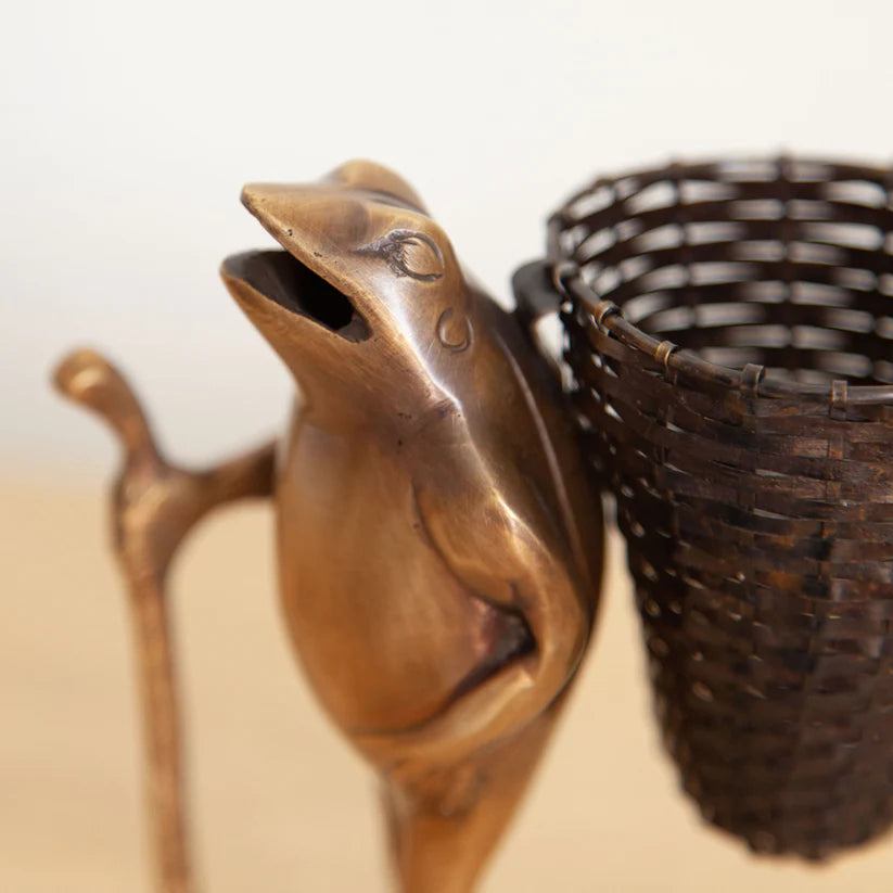 Freddy Brass Pen Holder