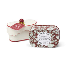 French Linen & Orris Tin Candle
