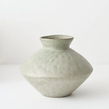 Natsuka Squat Vase Lichen