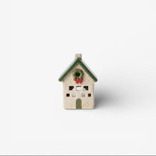 Norgard Cottage with Bow Wreath