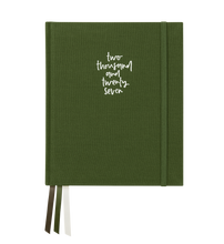 2027 Planner Horizontal Clover