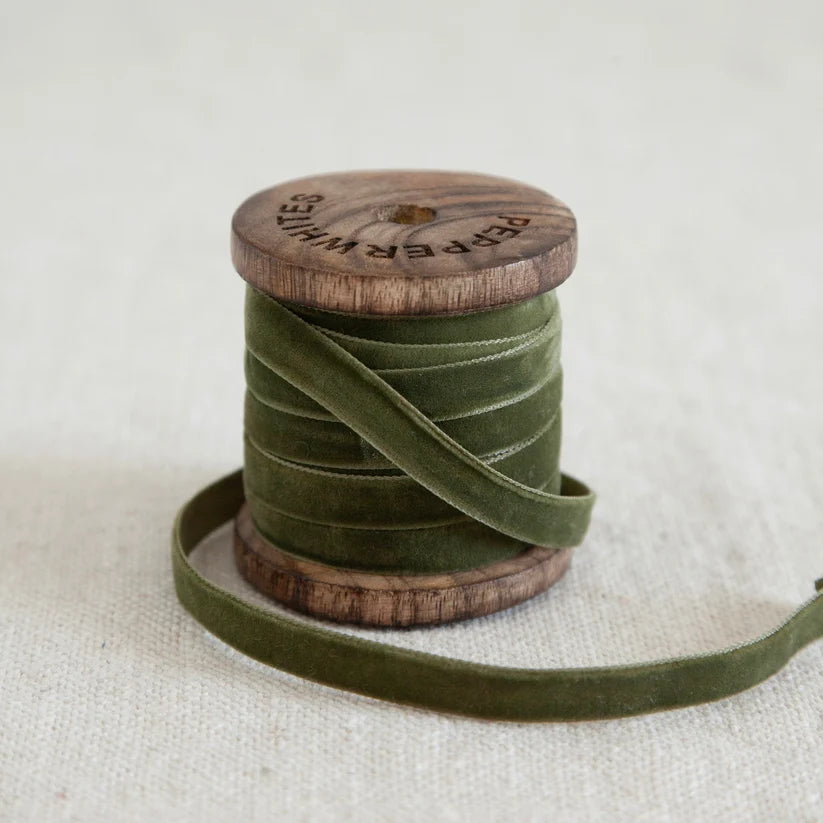 Velvet Ribbon Winter Green
