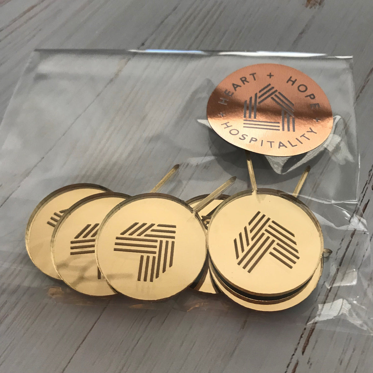Mini Picks - Heart x6