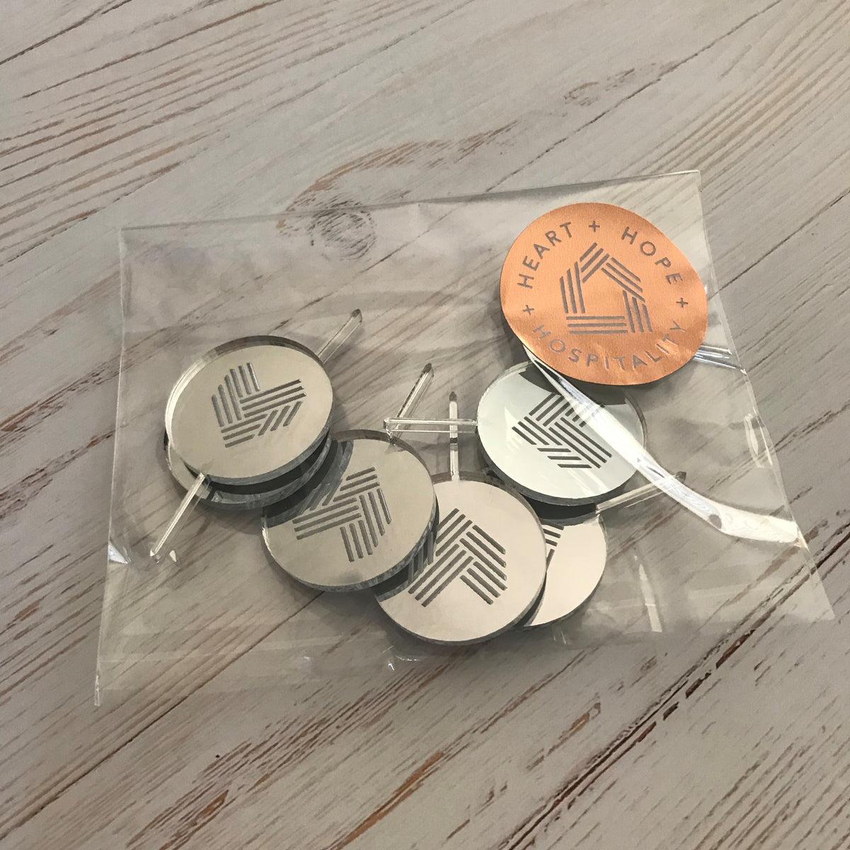 Mini Picks - Heart x6